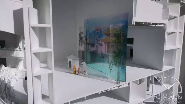 ▲戲曲中心概念模型的彩色伶人雕塑。