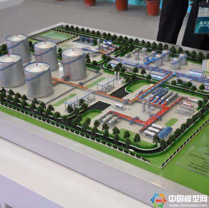 樓盤沙盤模型制作、別墅沙盤模型制作、城市規(guī)劃沙盤制作、建筑模型設(shè)計(jì)制作、工業(yè)模型設(shè)計(jì)制作、數(shù)字多媒體沙盤制作