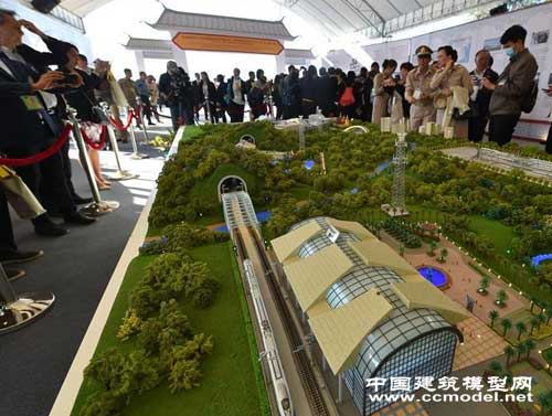 復(fù)興號(hào)高鐵列車(chē)模型