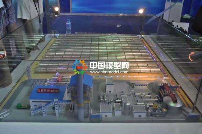 混合熱發(fā)電系統(tǒng)槽式太陽能熱發(fā)電沙盤模型