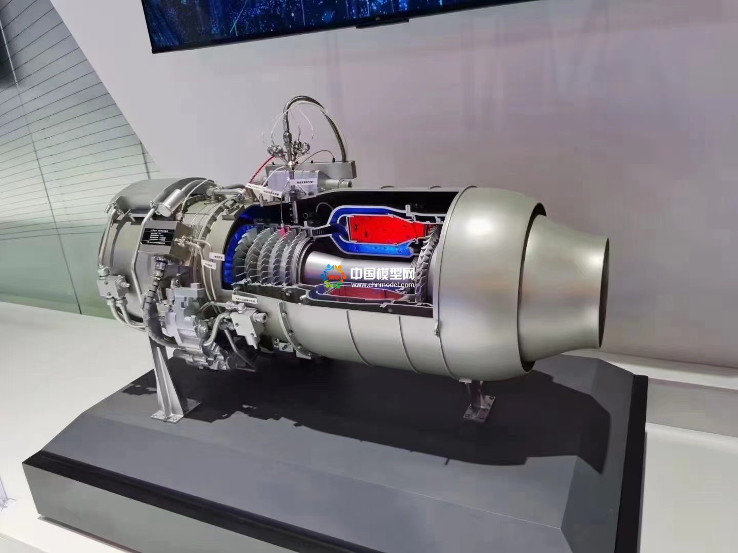 航空發(fā)動機(jī)設(shè)備模型設(shè)計制作