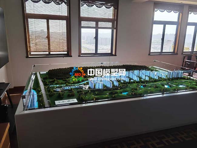 七彩瀾灣房地產(chǎn)售樓沙盤(pán)模型